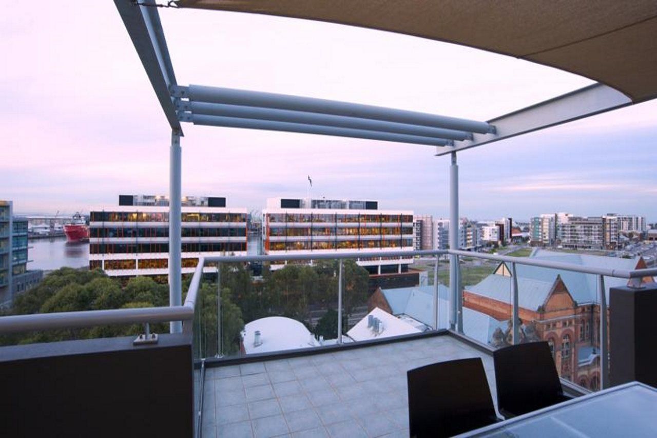 Quest Newcastle Aparthotel Exterior photo