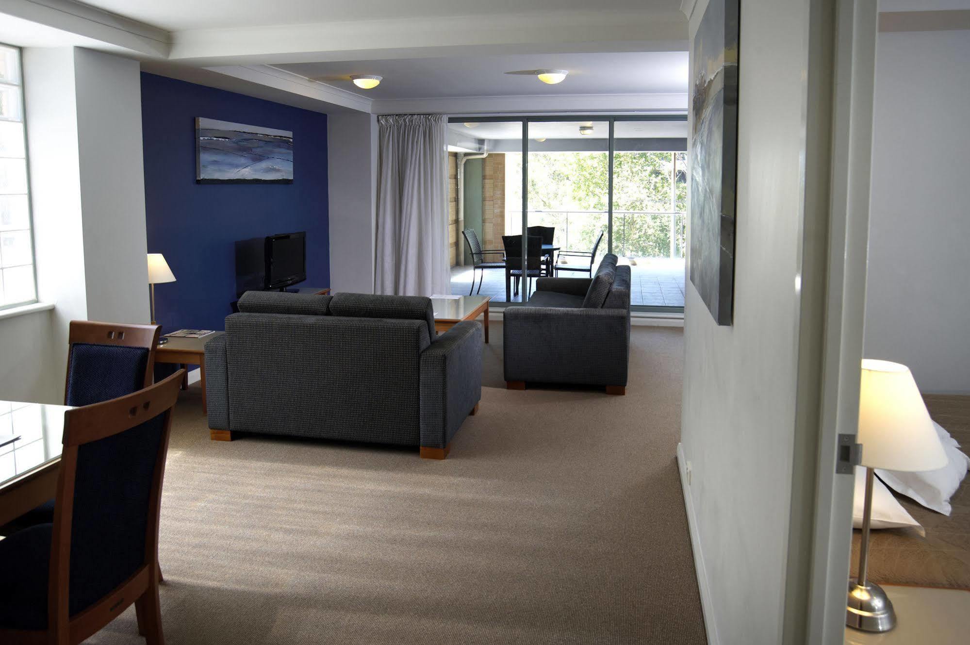 Quest Newcastle Aparthotel Exterior photo